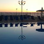 Mare Hotel