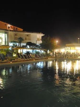 Mare Hotel 3*