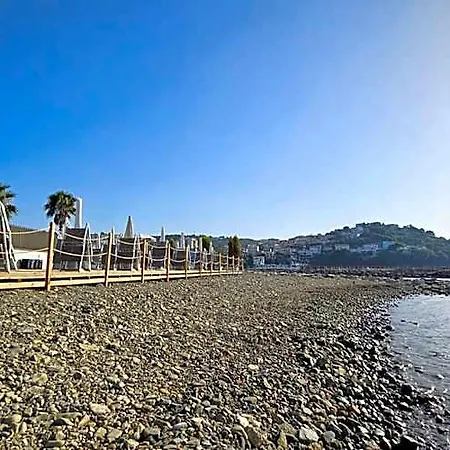 Mare Hotel 3*