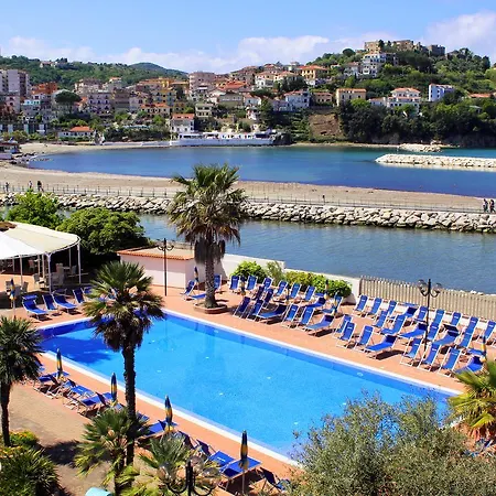 Mare Hotel 3*